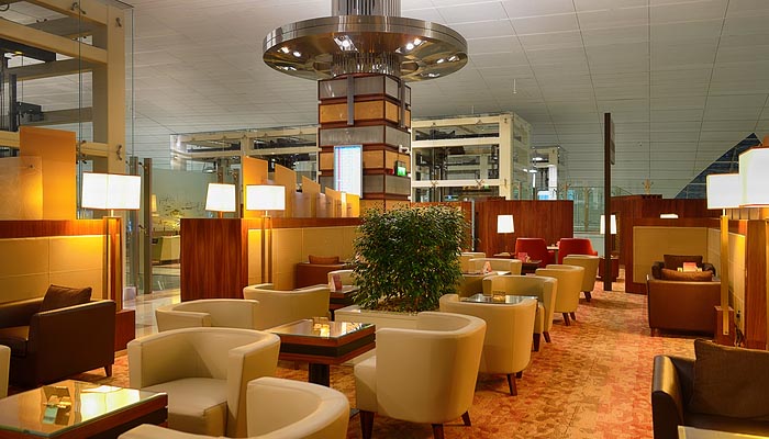 5 Airport Lounge